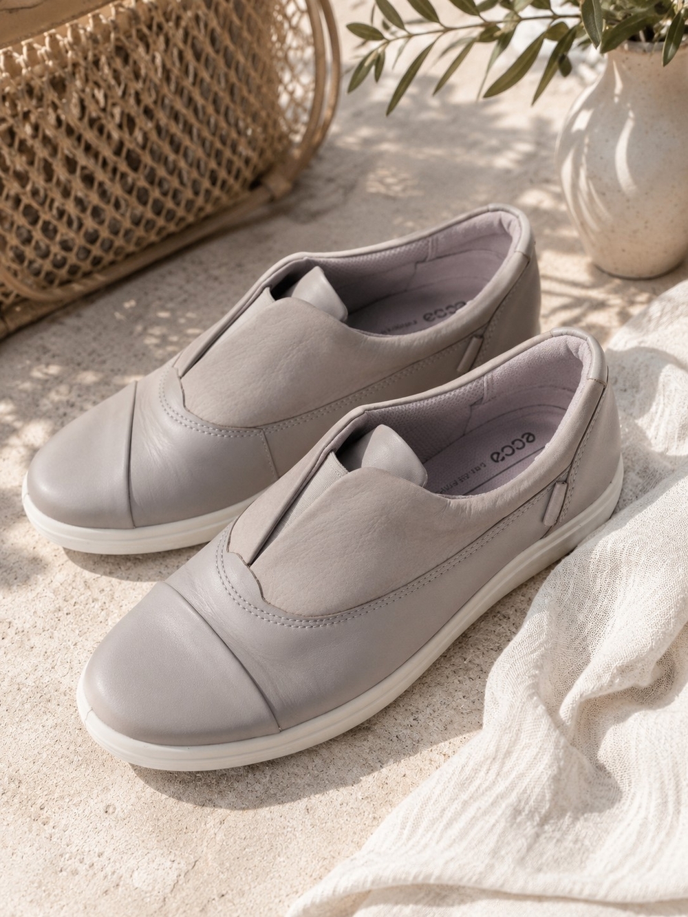 ECCO Women's Grey Slip-On Leather Sneakers - Picture 1 of 7